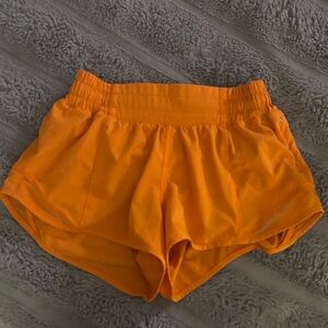 Lululemon Hotty Hots Low-Rise 2.5